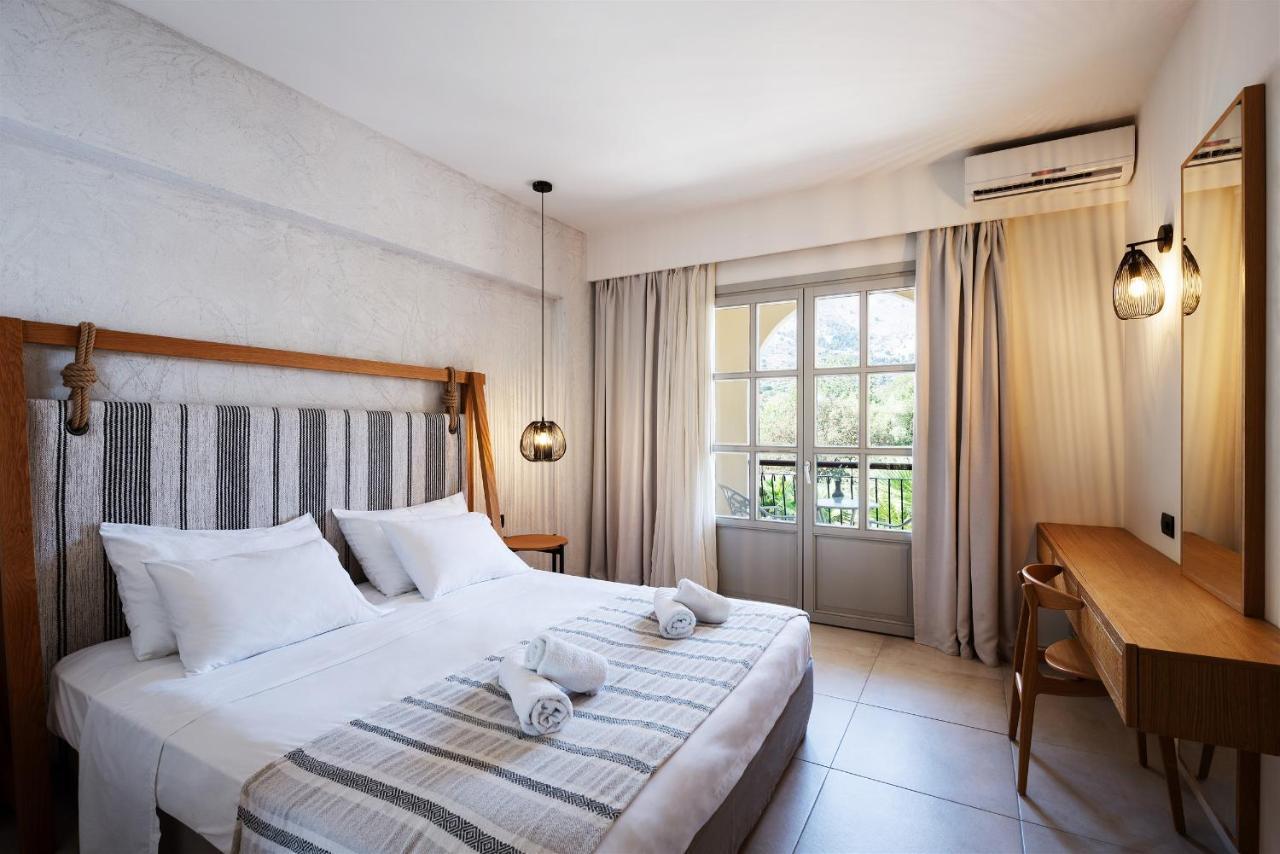 Pedi Beach Hotel Symi Exterior foto