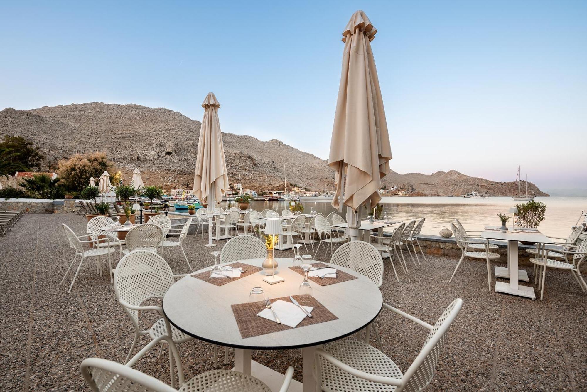 Pedi Beach Hotel Symi Exterior foto